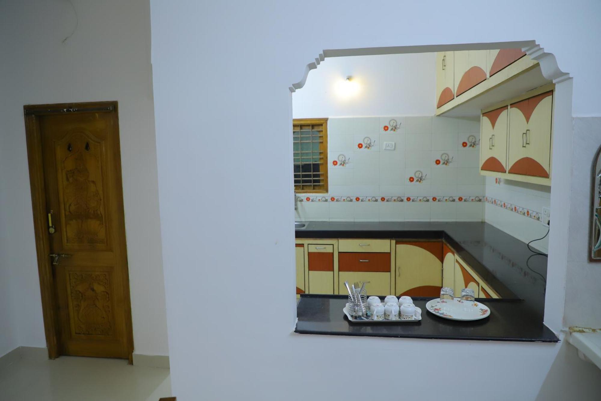 Nanda Mohan Homestay- Luxuries Ac Apartment Close To Alipiri Foothills-Kapila Teertham And Iskcon Temple Тирупати Экстерьер фото