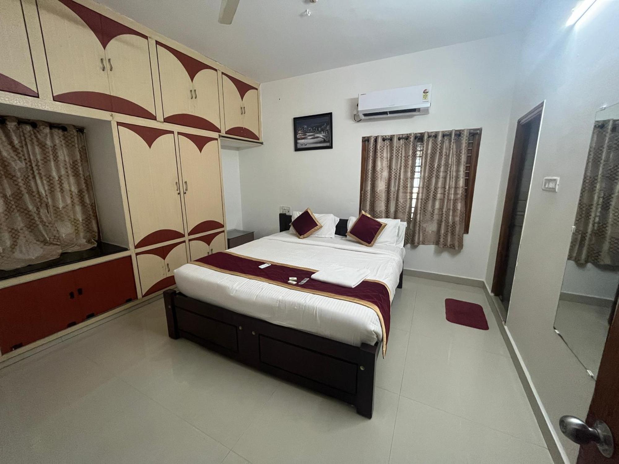Nanda Mohan Homestay- Luxuries Ac Apartment Close To Alipiri Foothills-Kapila Teertham And Iskcon Temple Тирупати Экстерьер фото
