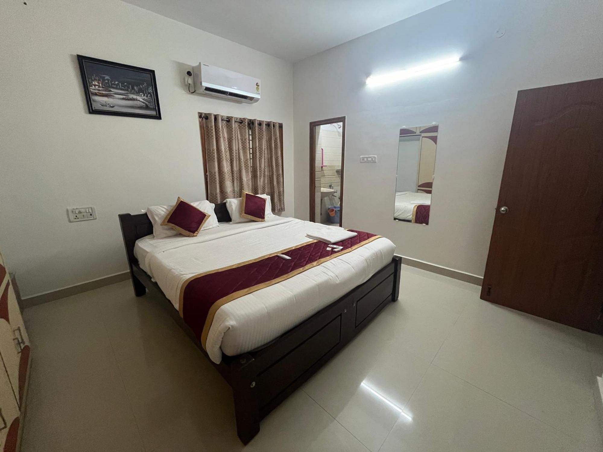 Nanda Mohan Homestay- Luxuries Ac Apartment Close To Alipiri Foothills-Kapila Teertham And Iskcon Temple Тирупати Экстерьер фото